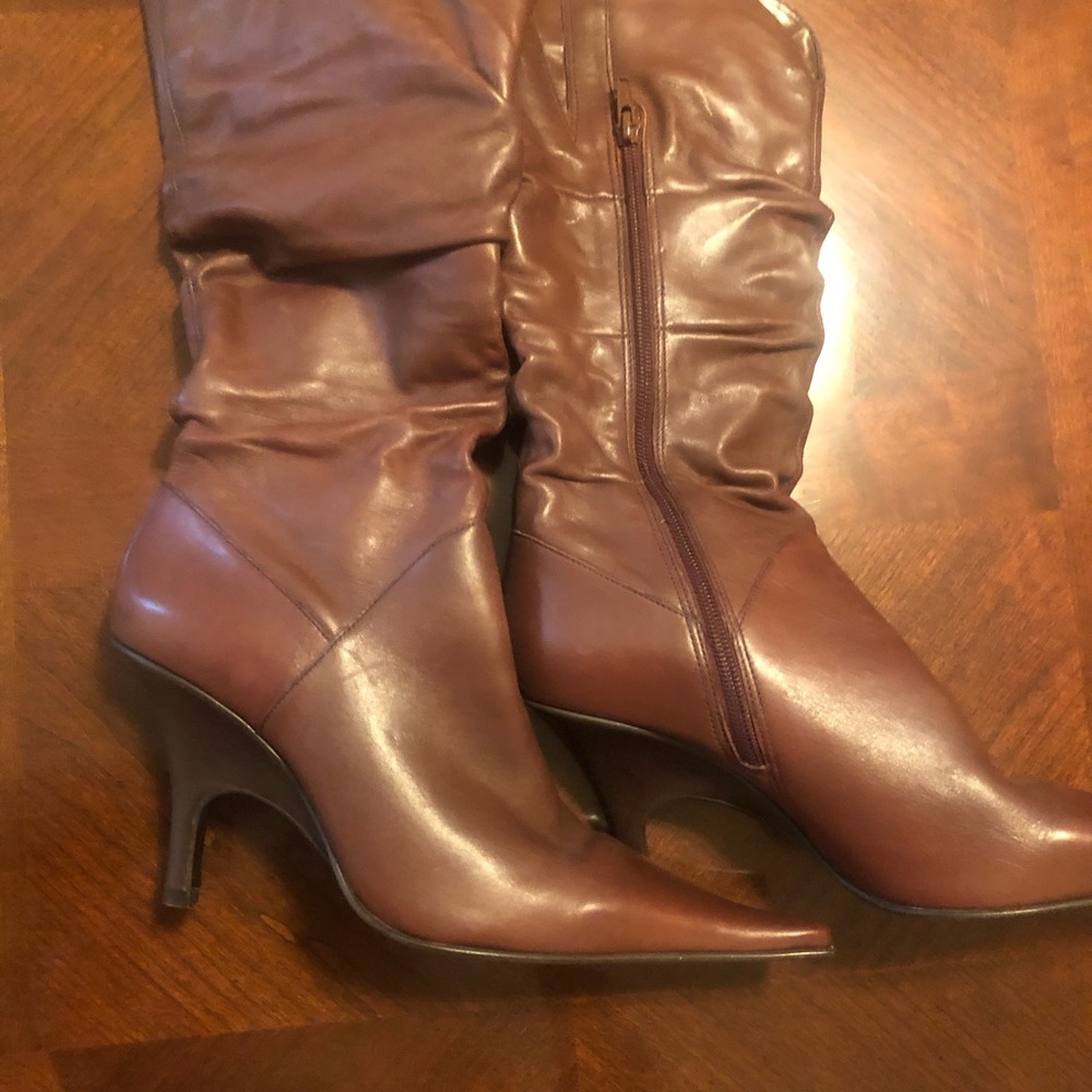 New: Leather Nine West boots size 10 - Brown